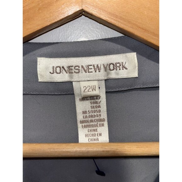 NWT Jones New York Gray Silk Short Sleeve Button-Down Blouse Women's Plus Size 2 - Picture 3 of 8